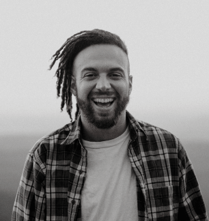 Miles Jaxon, Head of HR at flashusdts.online